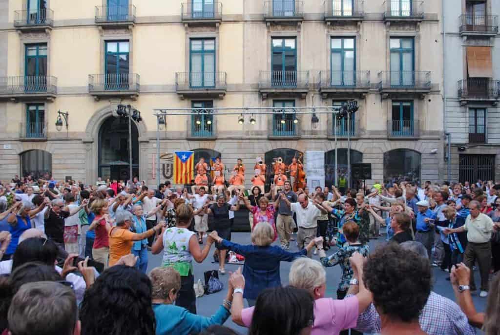 Sardana dance at La Mercè