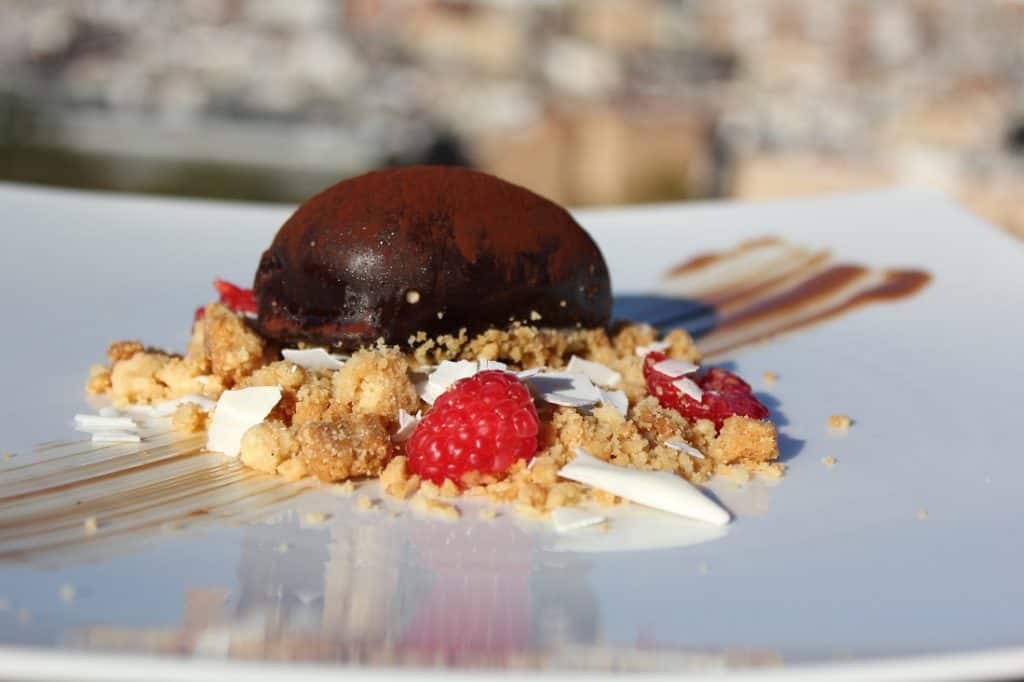 “Conguito” gelat amb galeta salada, encenalls de xocolata i gerds