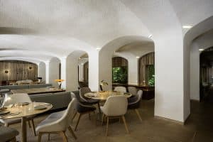 Green Spot Restaurant in Barcelona by Isay Weinfeld - En Compañía de Lobos