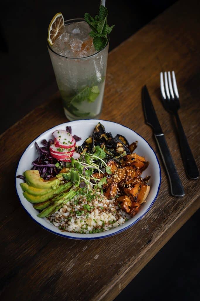 Mr. Robinson Barcelona