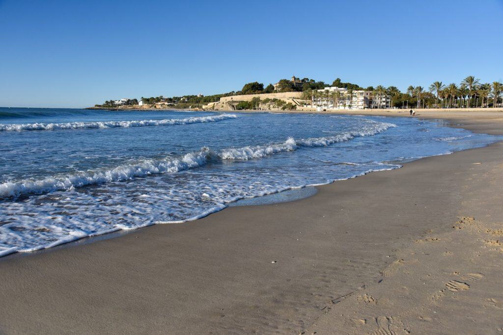 Platja d'Adarró, Vilanova i la Geltrú
