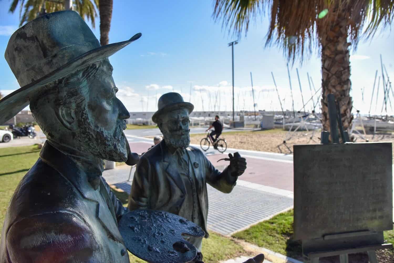 Sculptures of Santiago Rusinol and Ramon Casas